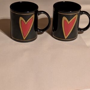 Heart Design Black and Red Mugs Set